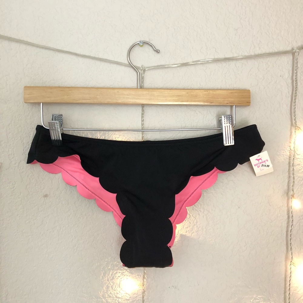 PINK black scalloped cheeky bikini bottoms